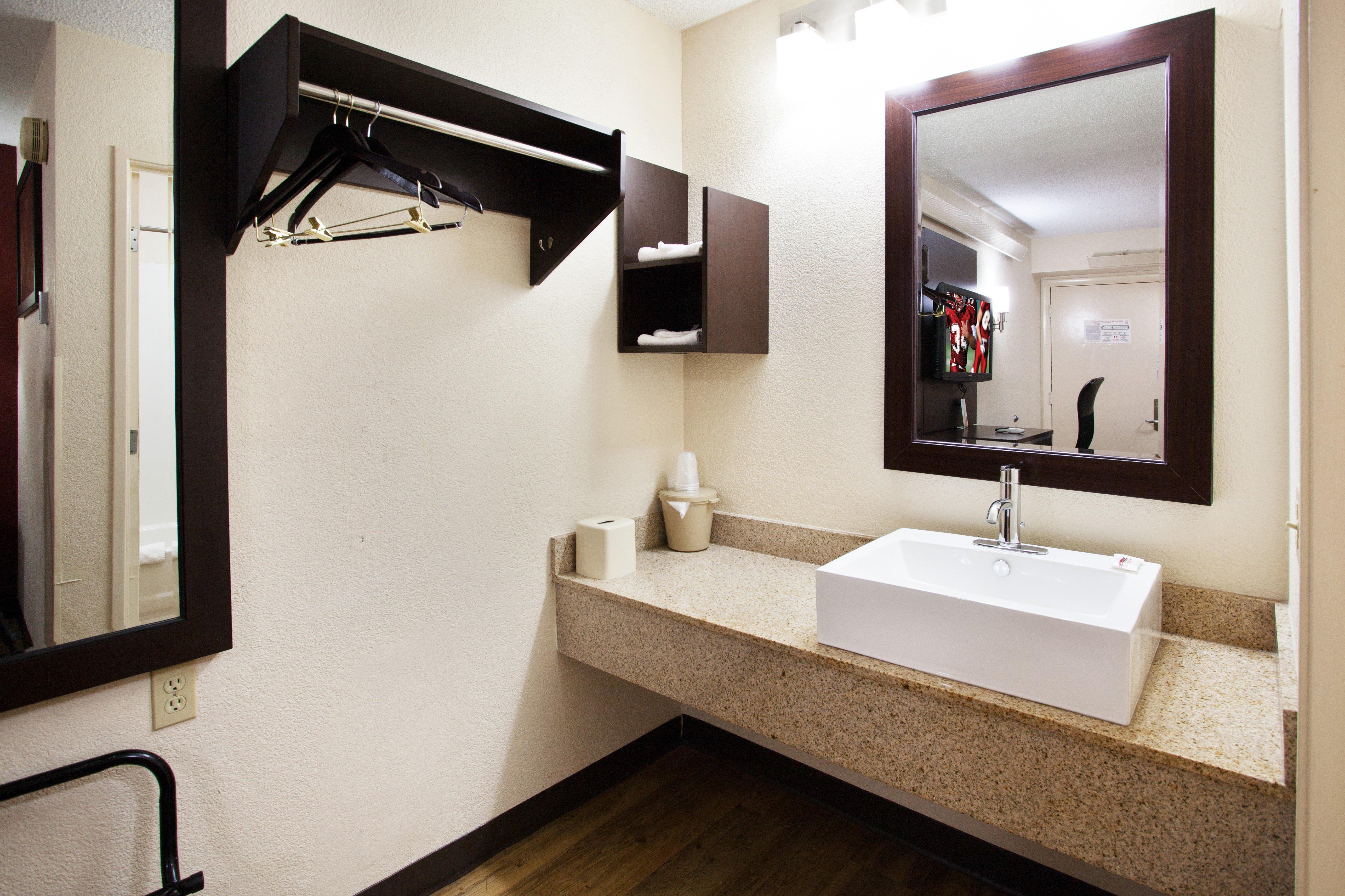 Red Roof Inn Plus+ Nashville Fairgrounds Ngoại thất bức ảnh