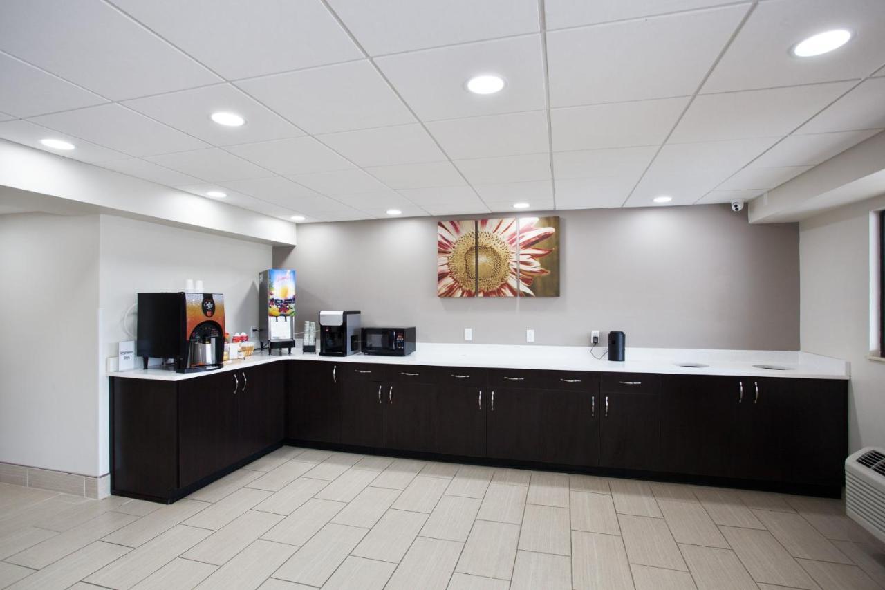 Red Roof Inn Plus+ Nashville Fairgrounds Ngoại thất bức ảnh