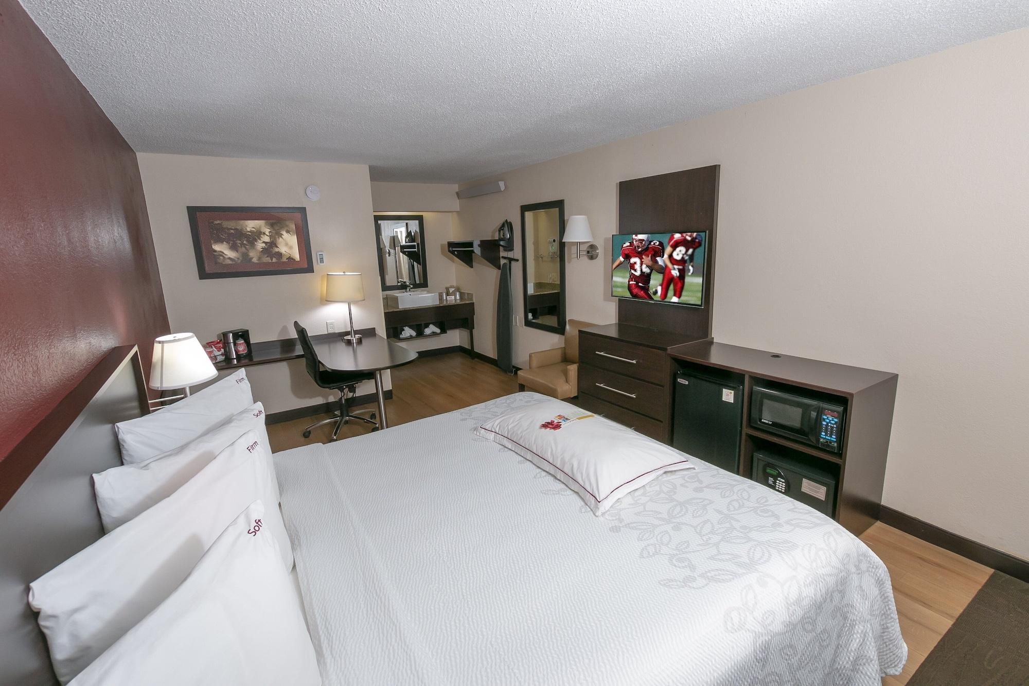 Red Roof Inn Plus+ Nashville Fairgrounds Ngoại thất bức ảnh